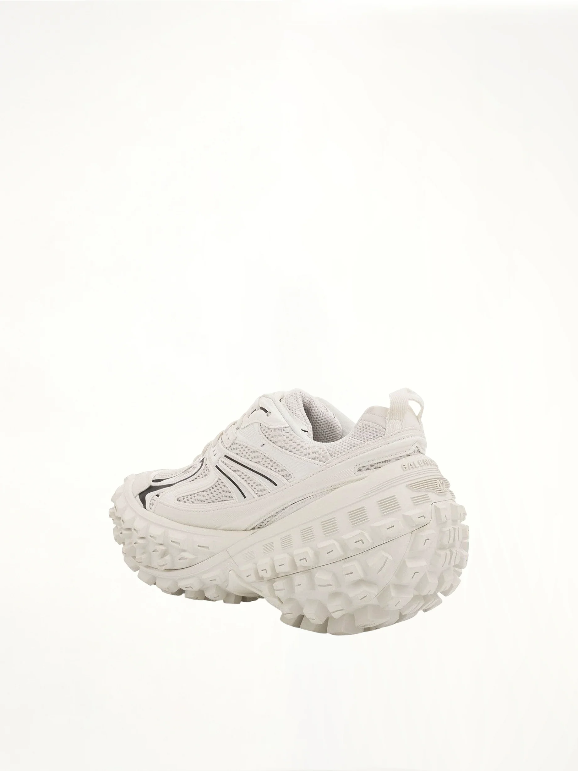 Bouncer Sneaker in Eggshell - Image 3