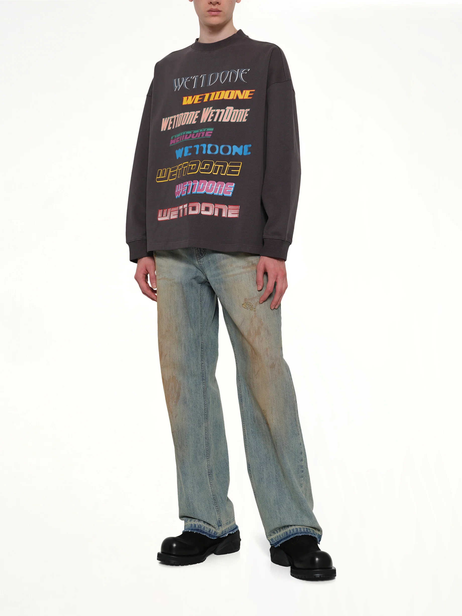 Front Logo Sweatshirt in Charcoal - Image 4