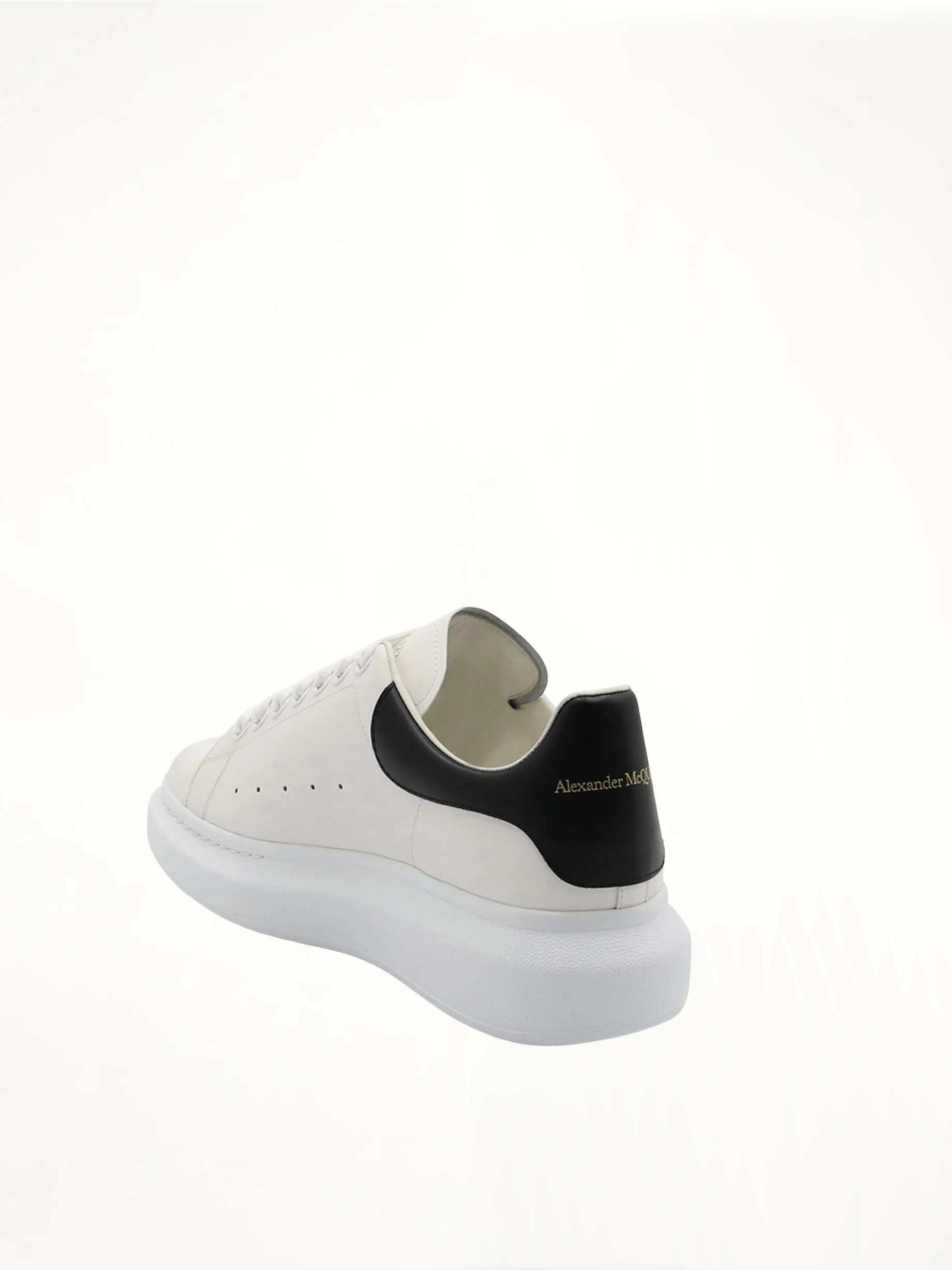 Larry Oversized Sneaker in White/Black - Image 3
